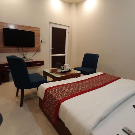 Hotel Ventures Inn 암리차르 객실 사진