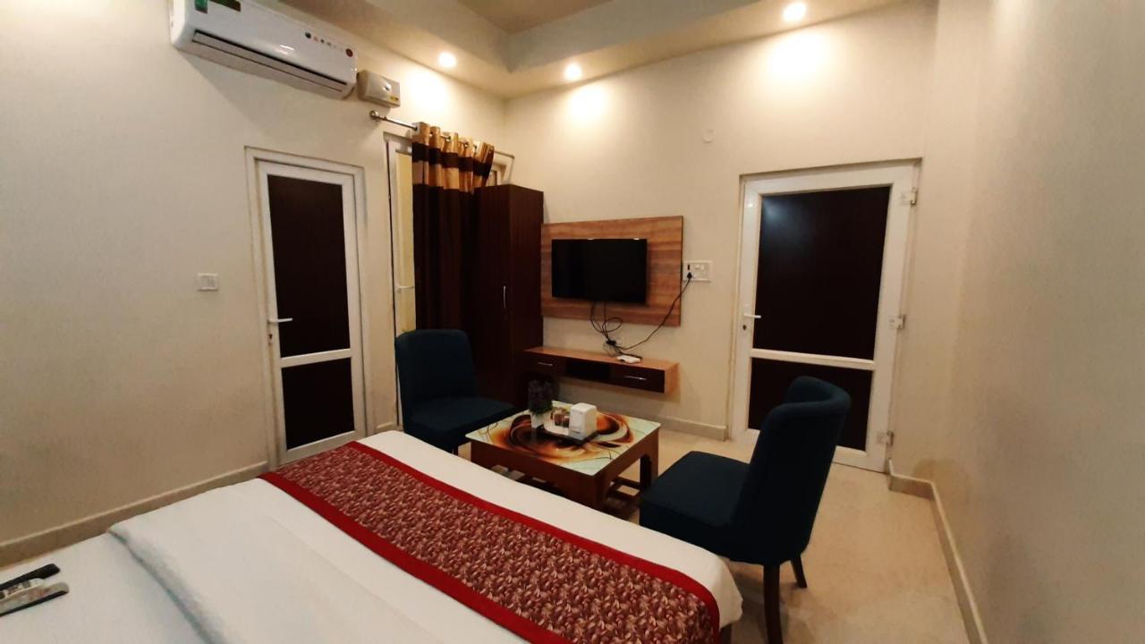 Hotel Ventures Inn 암리차르 외부 사진
