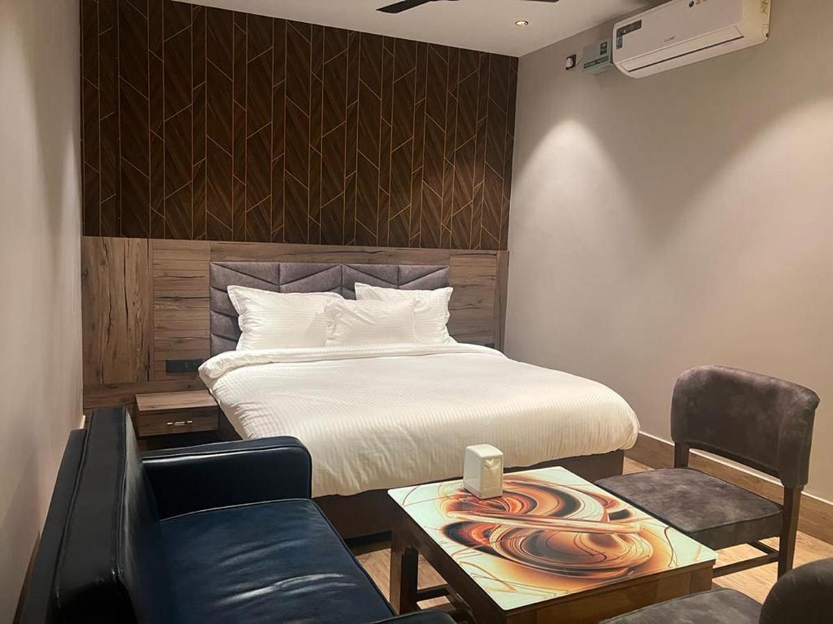 Hotel Ventures Inn 암리차르 외부 사진