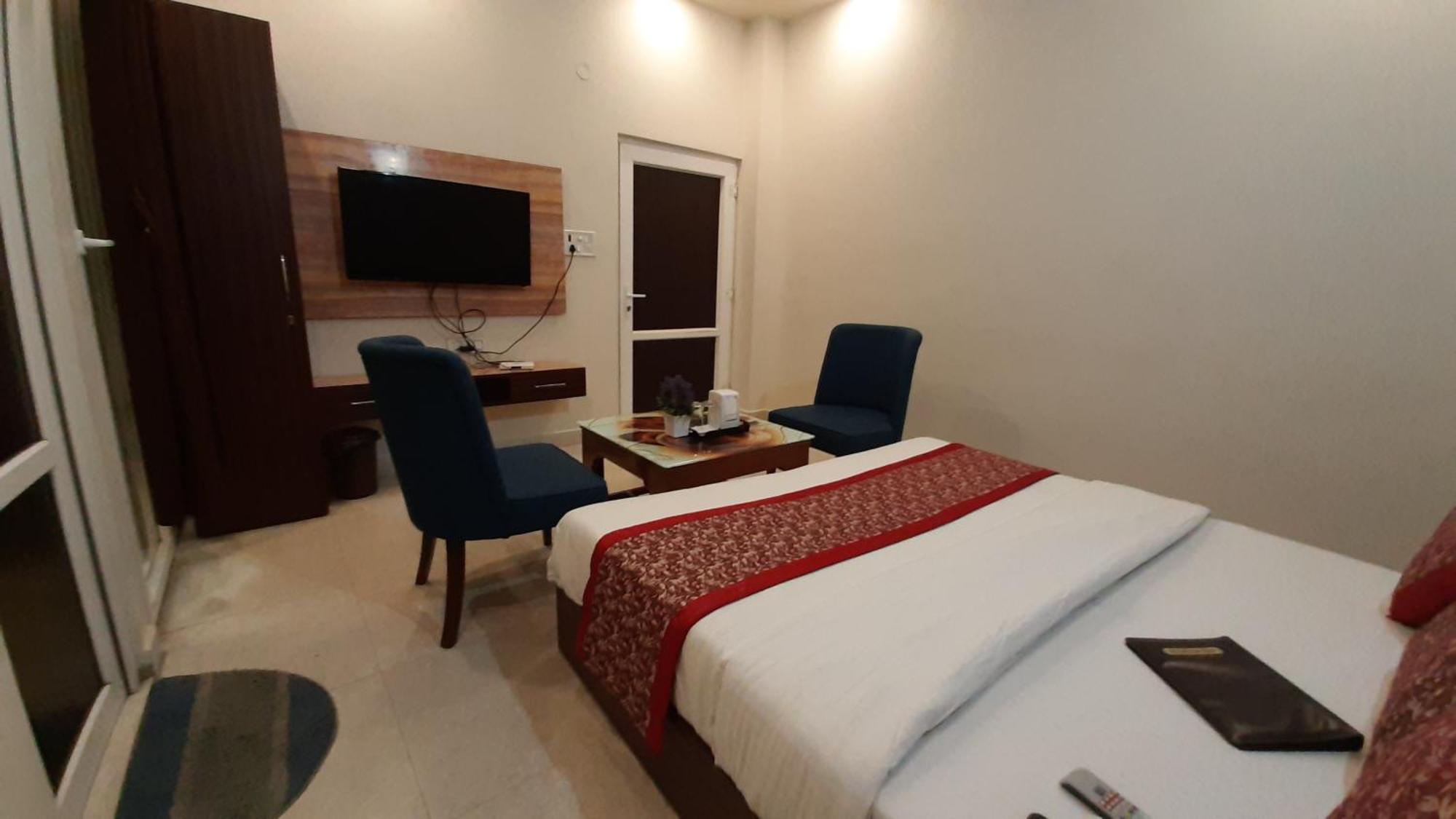 Hotel Ventures Inn 암리차르 객실 사진