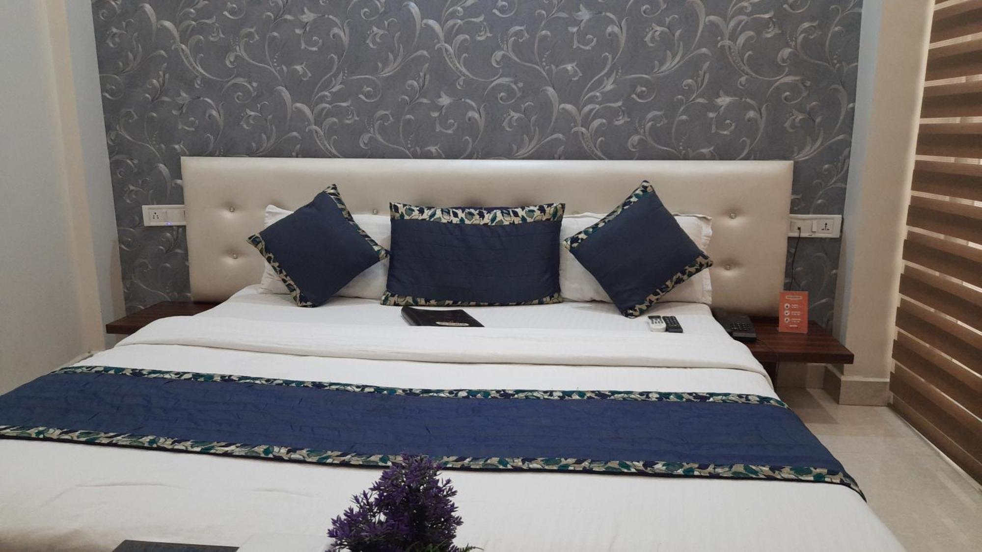 Hotel Ventures Inn 암리차르 객실 사진